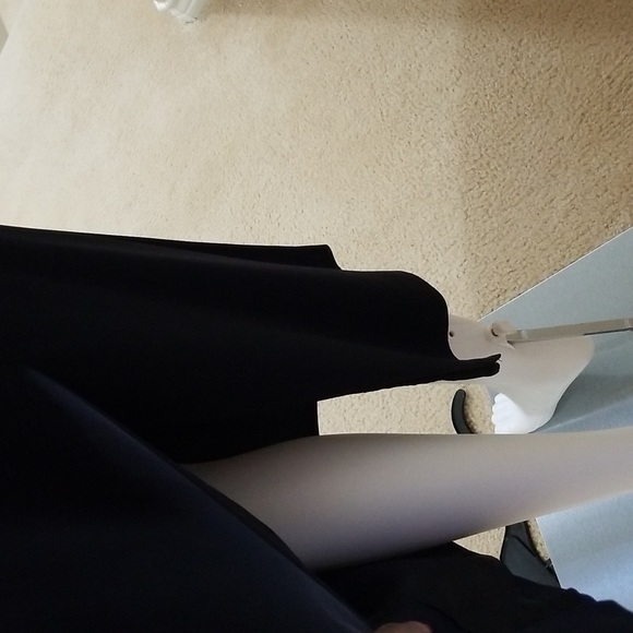 Linda Allardl Navy Blue skirt - Picture 3 of 8